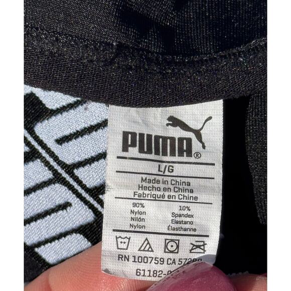 Puma Women’s Black Sports-bra sz Lg cross back - Picture 3 of 3